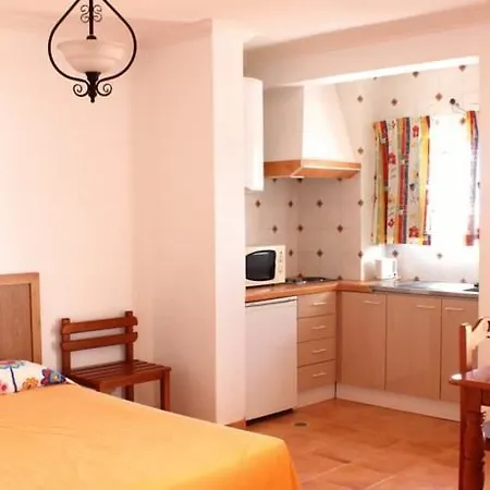 Aparthotel Mirachoro 3*
