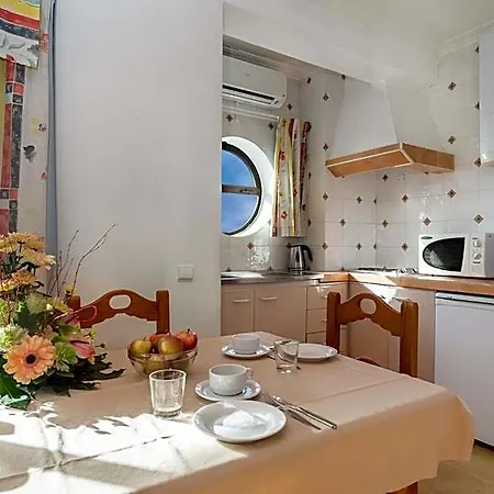 Mirachoro Aparthotel 3*