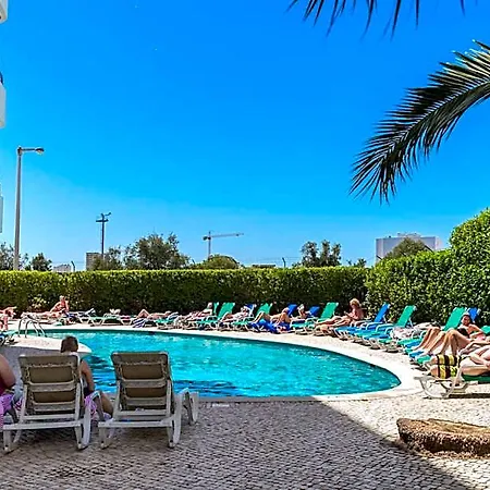 Aparthotel Mirachoro 3*