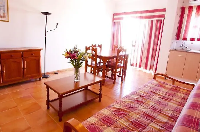 Mirachoro מלון דירות