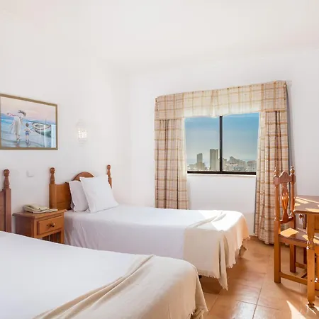 Mirachoro Aparthotel 3*