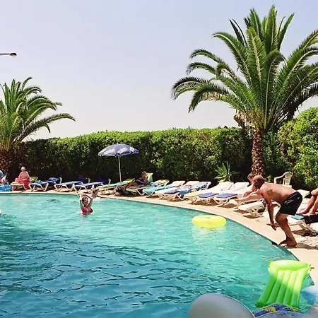 Mirachoro Apartahotel 3*