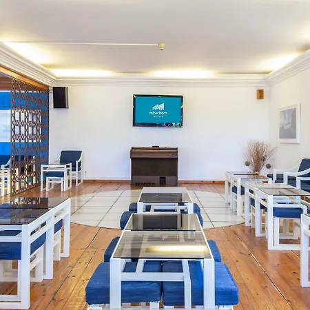 Mirachoro Apartahotel